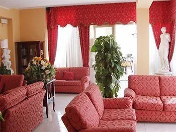 Alojamento de Acomodação e Pequeno-almoço Sant'antonio Garden